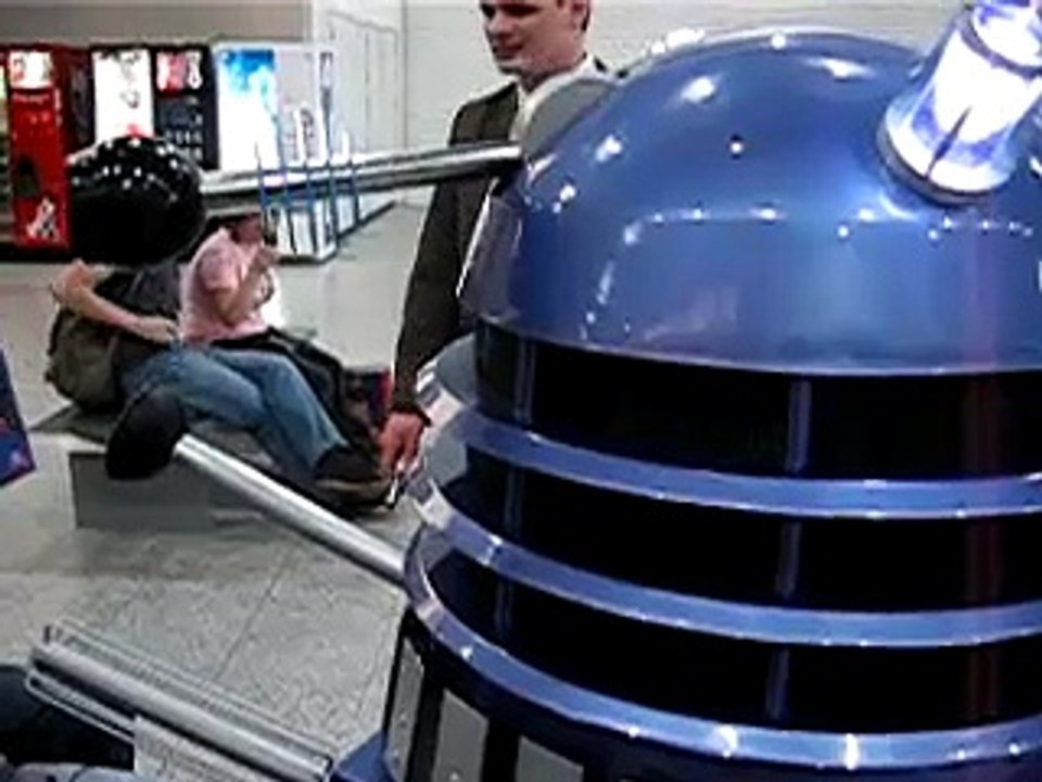 Are Daleks Wheelchair Friendly? (London Expo Funny Part 1)