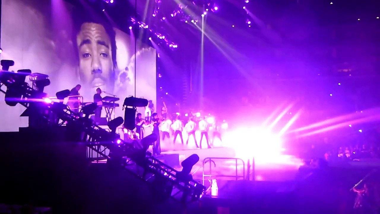 Ariana Grande "Break Your Heart Right Back"- Honeymoon Tour 9/11/15