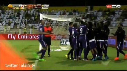 Emenike çılgın başladı!