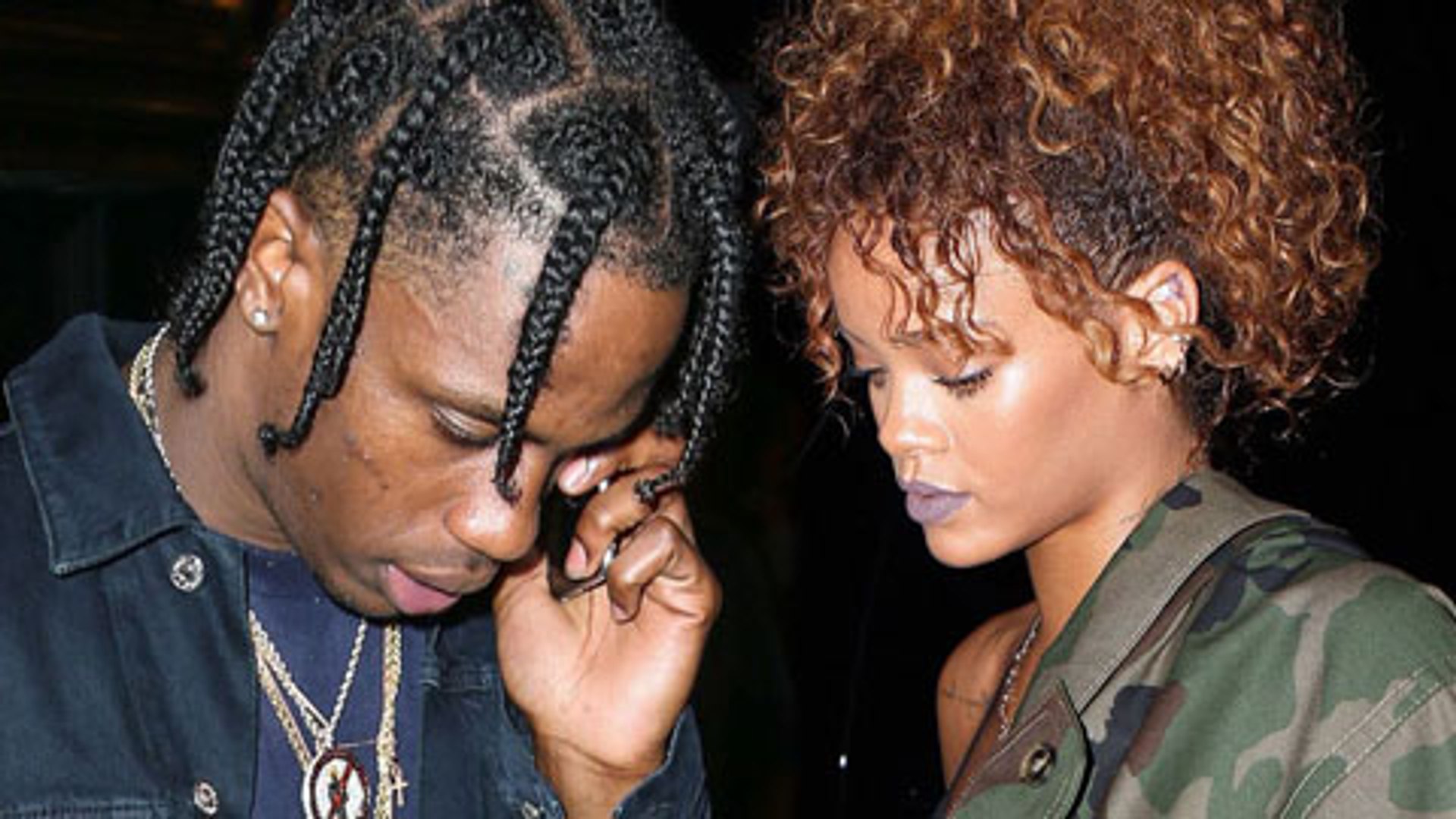 (VIDEO) Rihanna and Travis Scott Dance and Cuddle During NYFW Afterparty