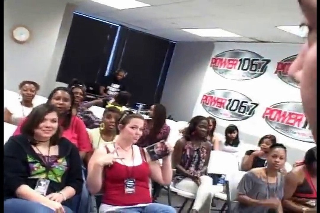 Eric Sean interviews Ray J Power 106.7 Power Lounge