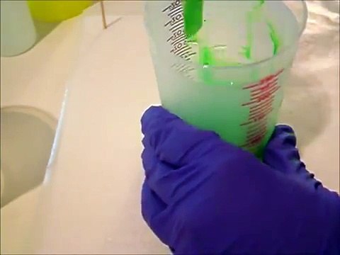 How to create a color swirl resin bangle bracelet