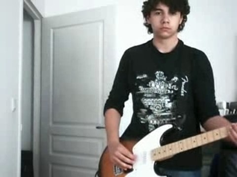 white stripes- thehardestbuttontobutton