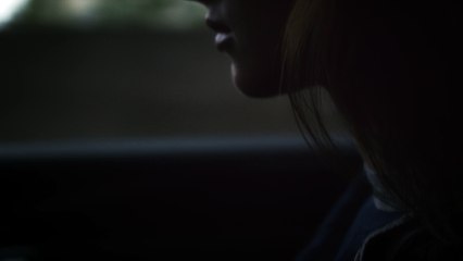 "The Slingback Stories" ou comment porter les souliers bicolores de Chanel, épisode 1