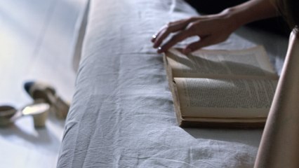 "The Slingback Stories" ou comment porter les souliers bicolores de Chanel, épisode 2