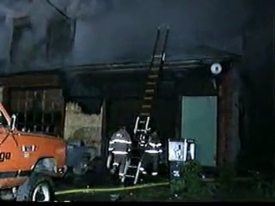 Pittsfield Fire, Reed st fire 1st collapse