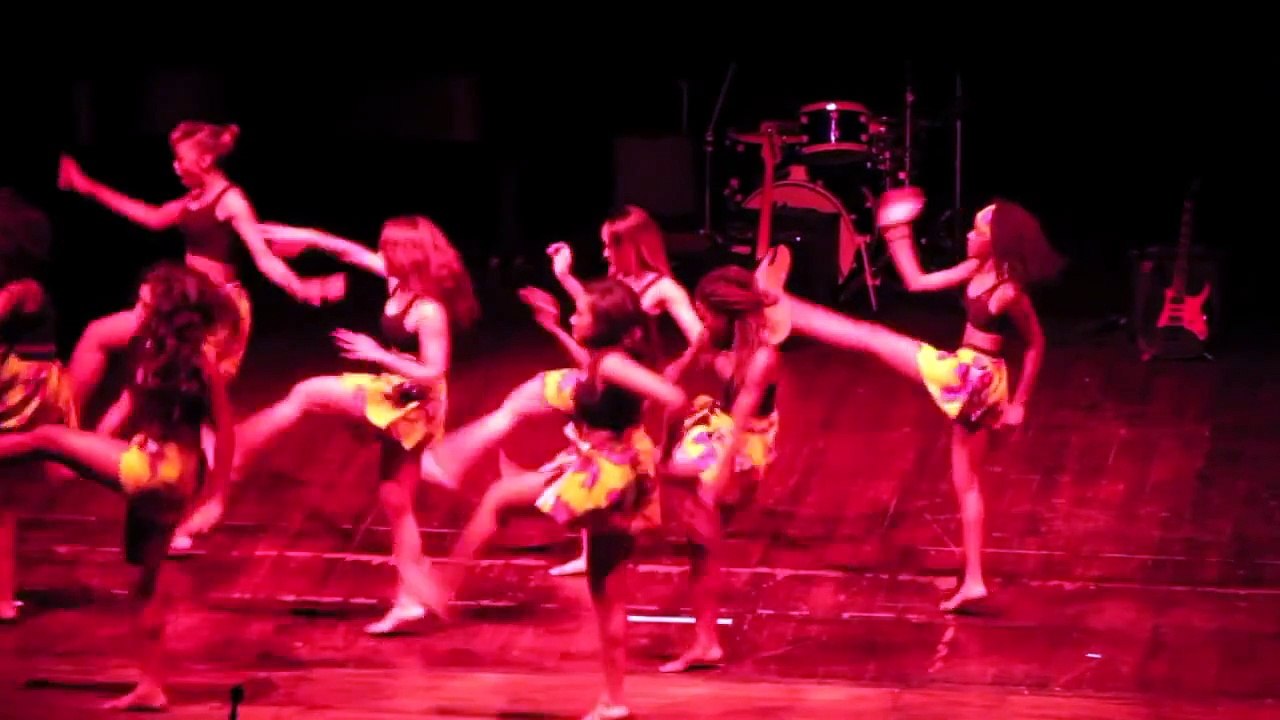 QMUL ACS 'CHARISMA': Samba dance