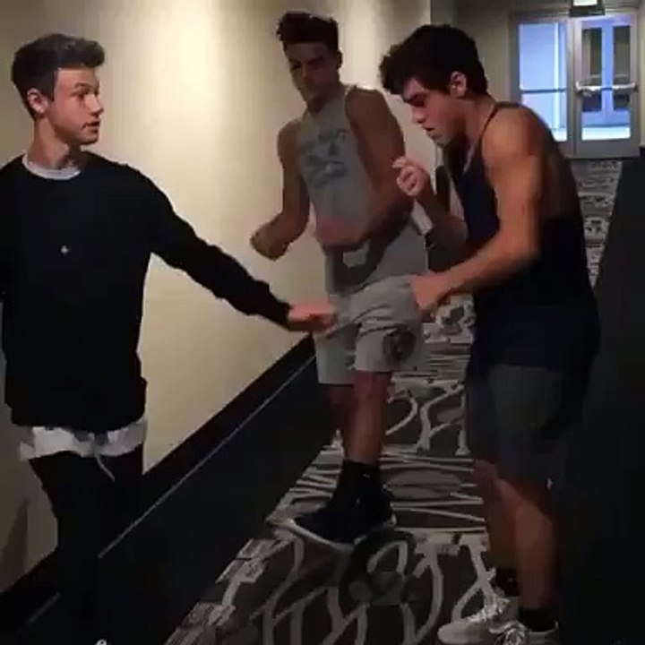 Ethan Dolan Hit the QUAN!