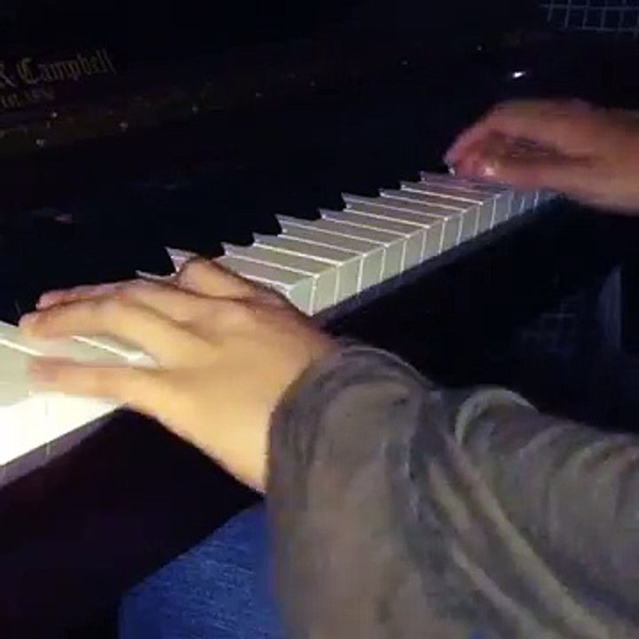 Let it Go - Frozen (Ikhlas's Piano Cover)