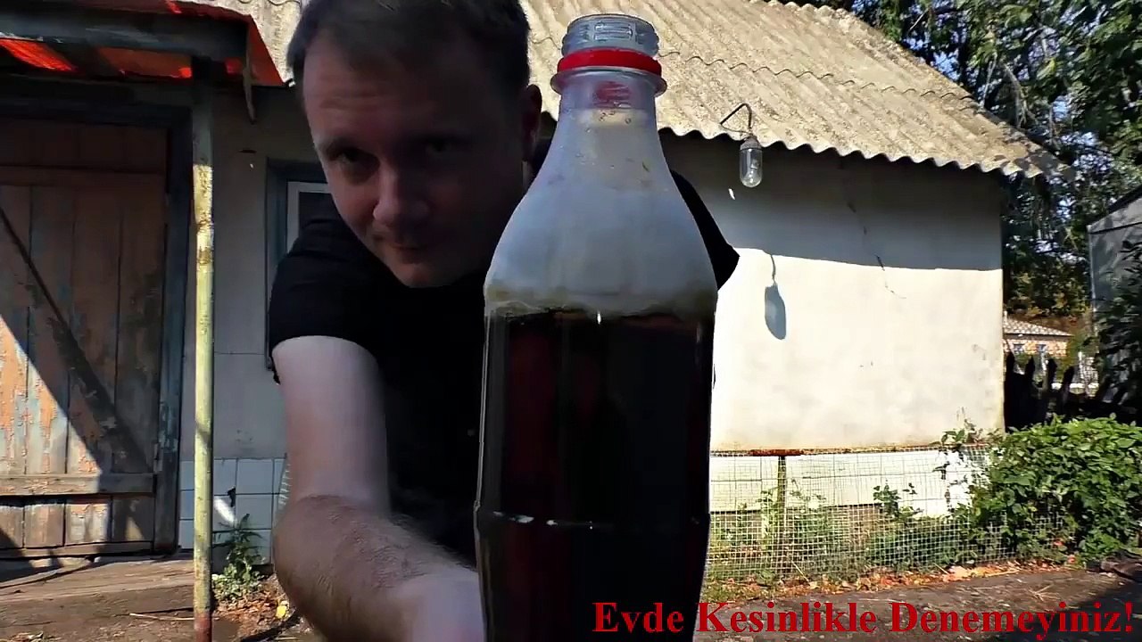 Kola şişesinin içine çakmak gazı sıkılırsa..