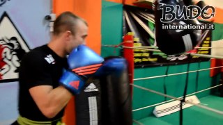 adidas boxe - Alex Avogadro - Allenamento al sacco a goccia adidas - Budo International