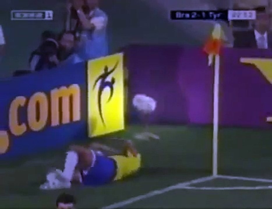 Top 20 Comedy Moments In Football