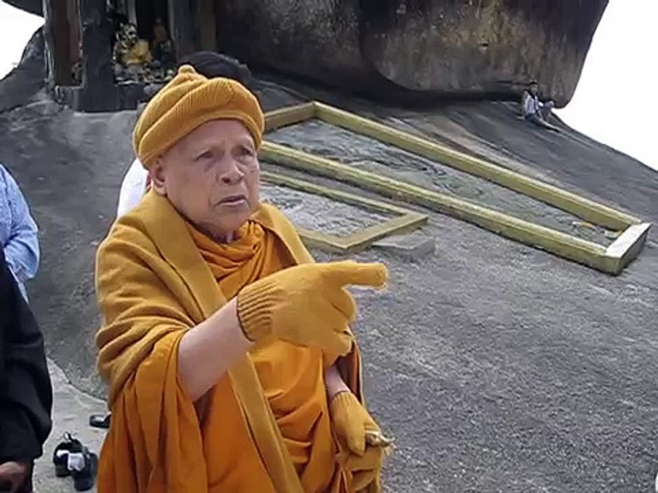 เปิดเขาคิชฌกูฏ หลวงพ่อเขียน สารคดี ผลิคโดยตรีเพชรไทยแลนด์081-1030844