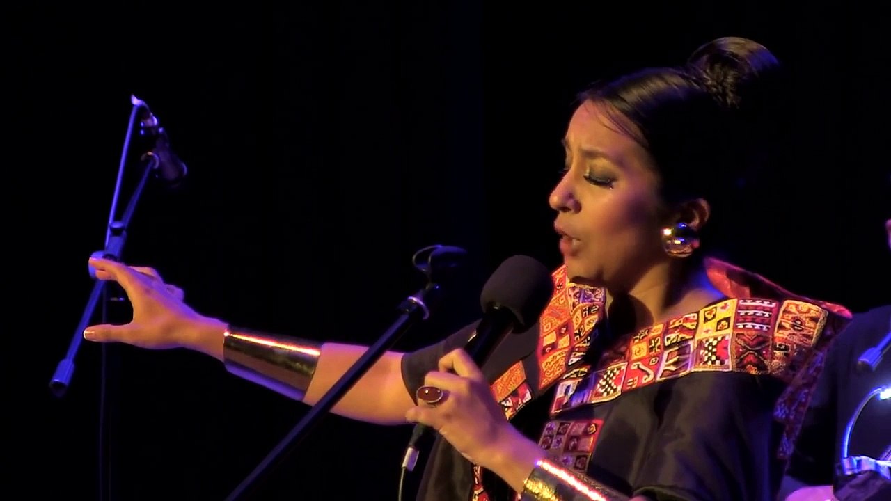 Sylvia Falcón - Kuntur Kuntur (en concierto)