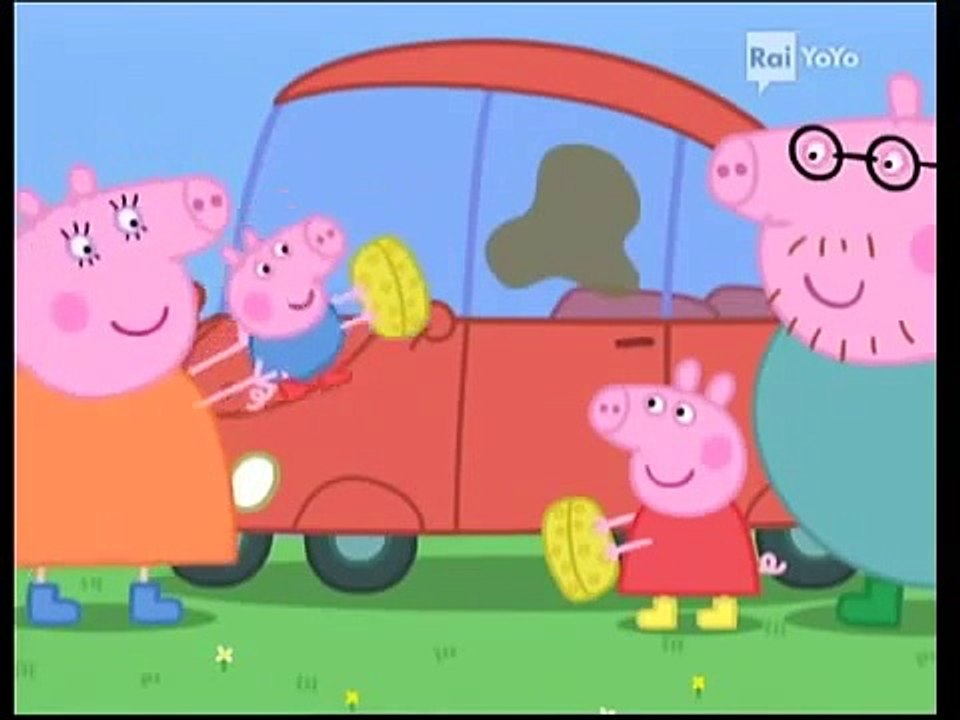 Peppa pig ITA Lavare la macchina