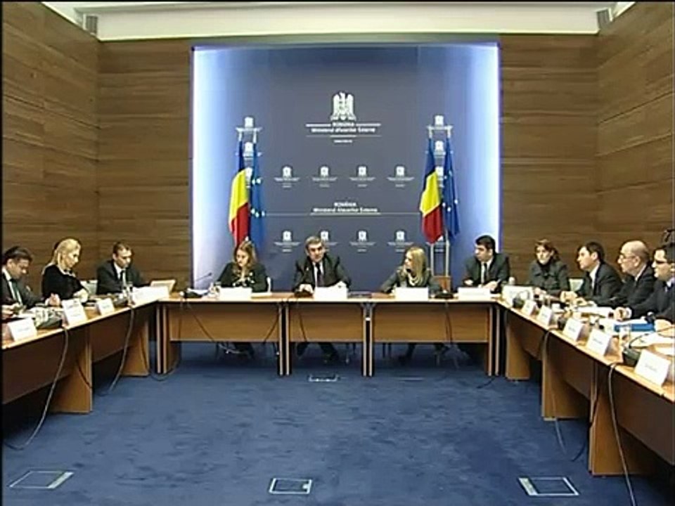 Masă rotundă pentru dezbaterea proiectului de lege privind votul prin corespondenţă