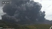 L'éruption du mont Aso au Japon, en 42 secondes
