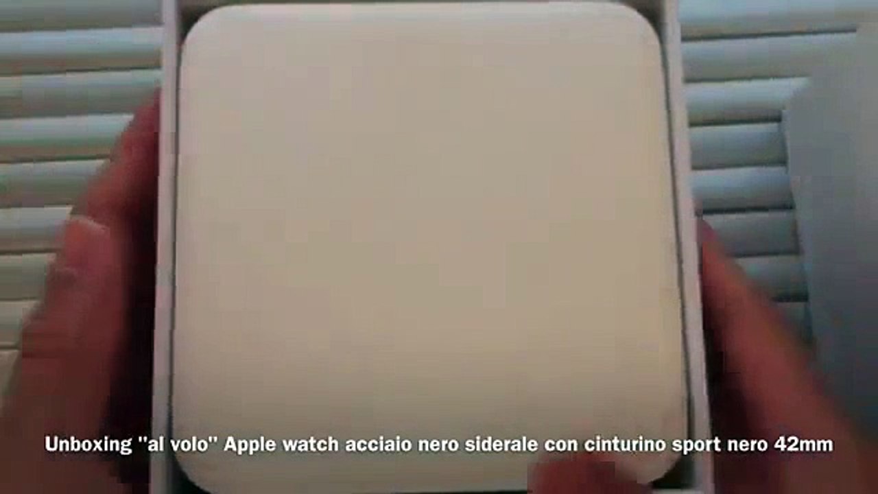 Unboxing Apple Watch Stainless Steel Space Black 42MM with Black sport band