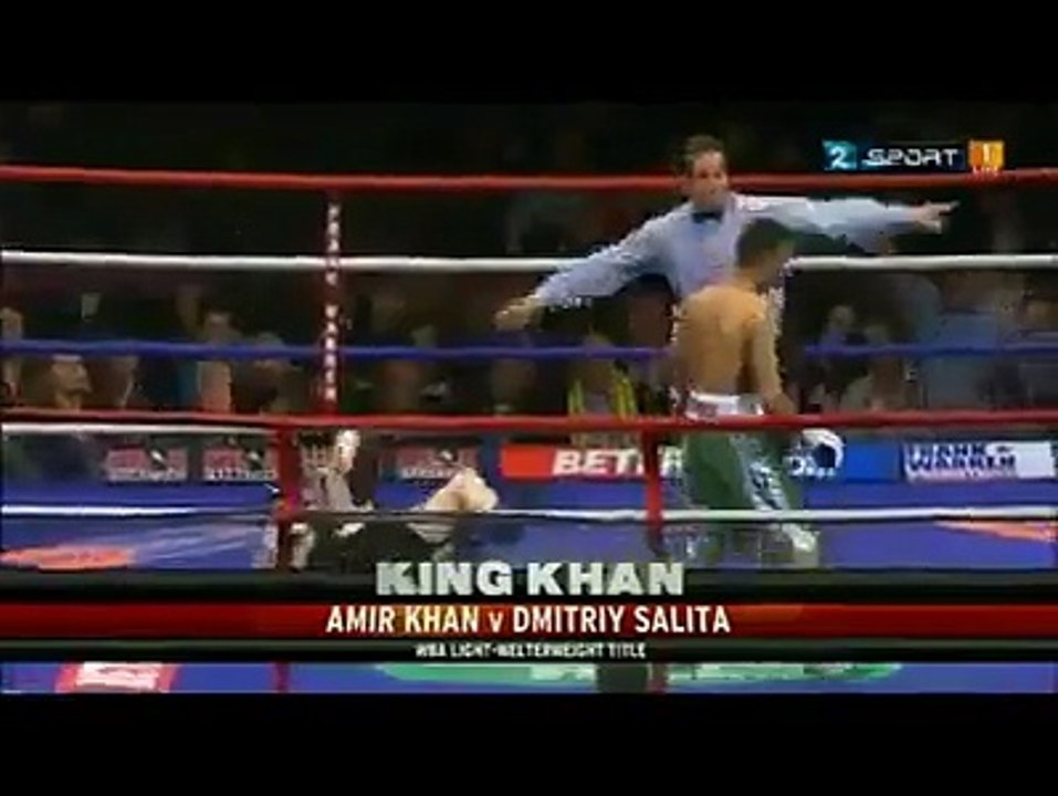 Amir Khan beat Dmitriy Salita in less than half round in boxing championship match