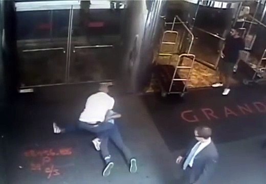 L'arrestation de James Blake