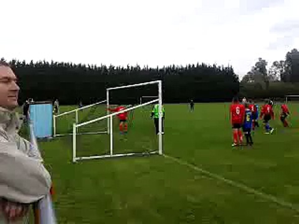 12/09/15 : victoire des U13 à Pelves (7-0)