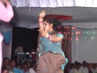 Mast Larki Mast Dance || Shadi Mujra
