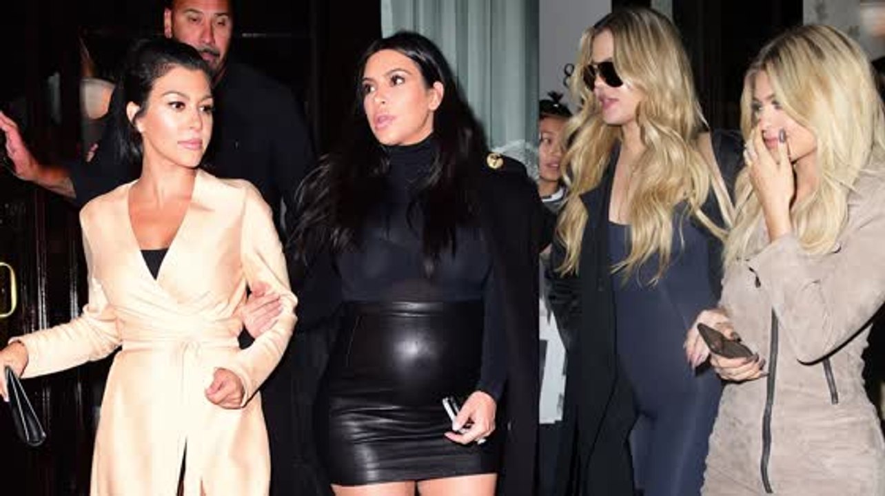 Die Kardashian Schwestern gehen in New York aus