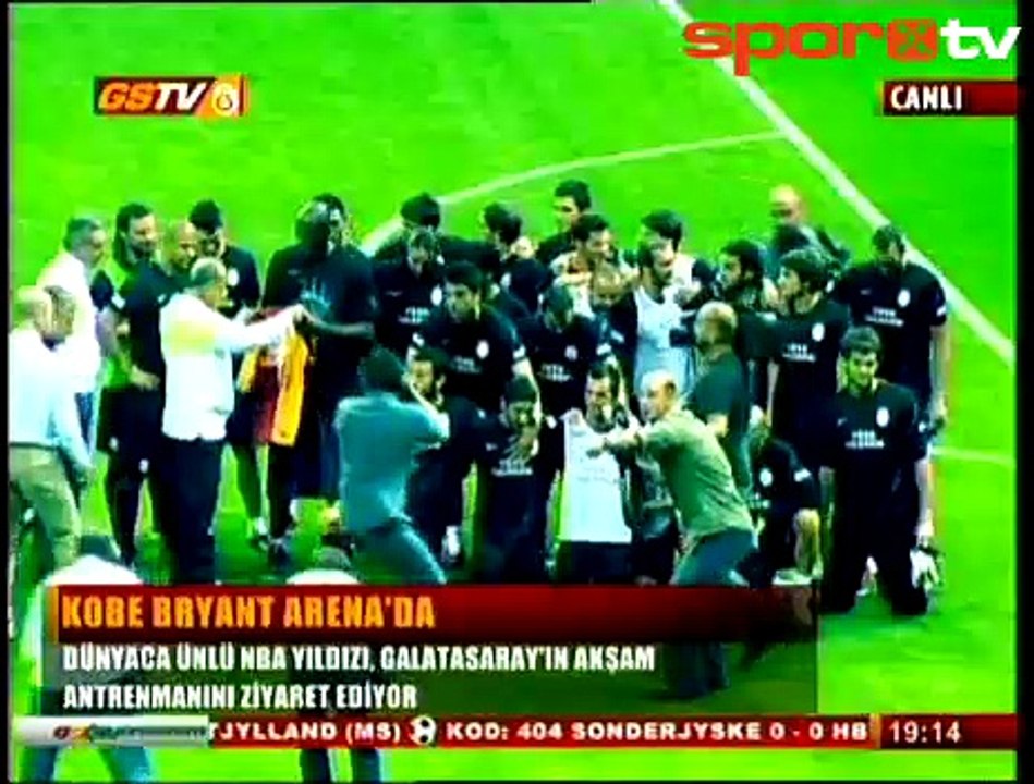 Kobe Bryant Galatasaray forması giydi!