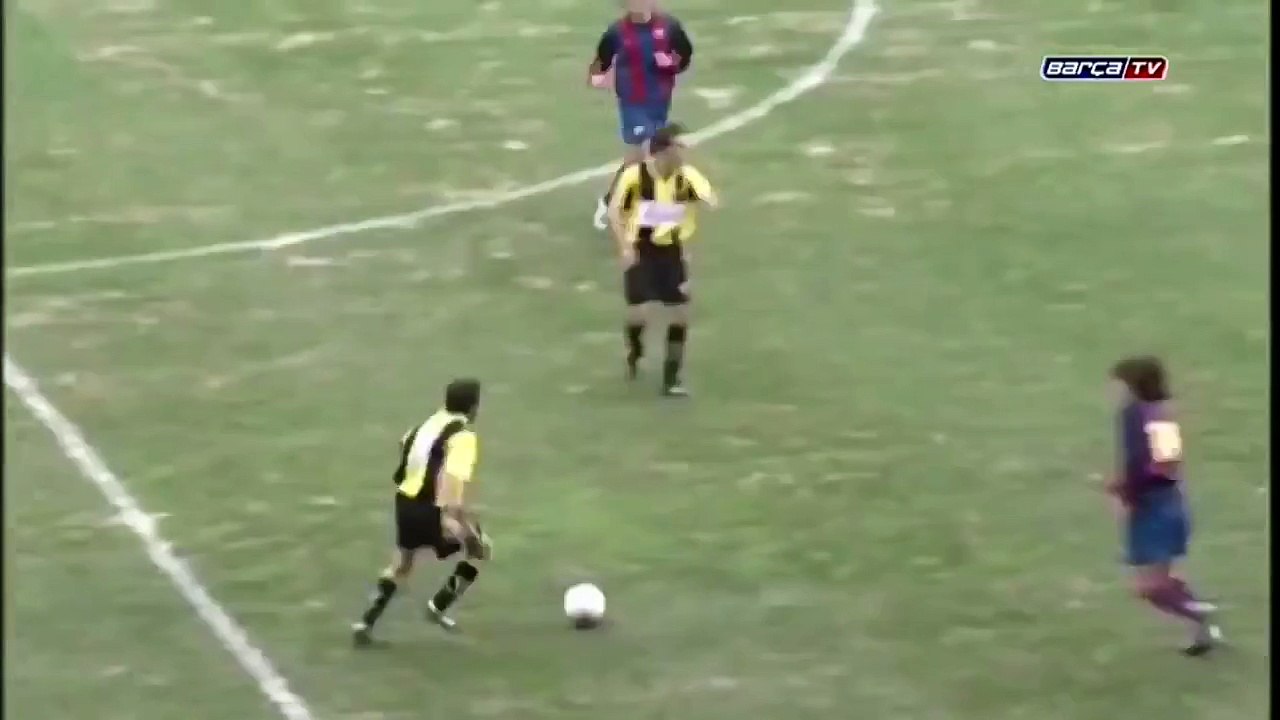 A-16-year-old-Lionel-Messi-makes-his-debut-fo