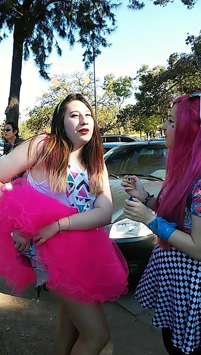 EN EL PLANETARIO CON ORNI Y ANN LOOK 004