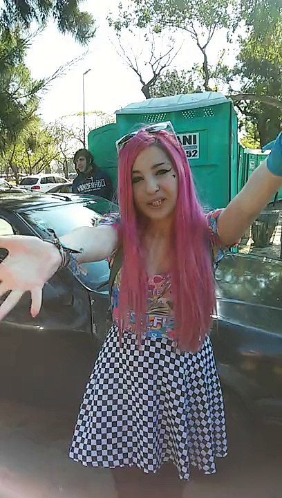 EN EL PLANETARIO CON ORNI Y ANN LOOK 005