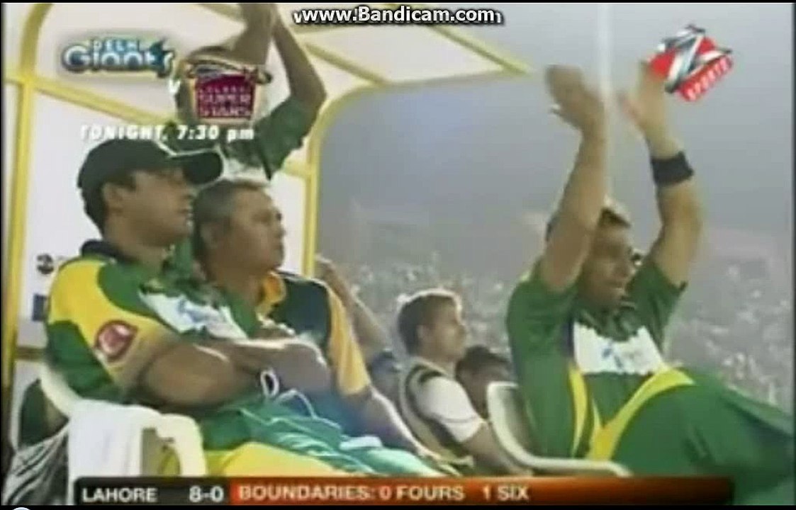 Imran Nazir Out Class Batting (83 of 38 balls)1