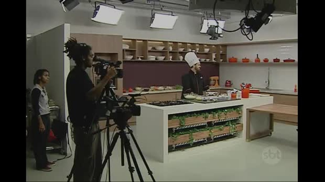 Procura por cursos online cresce na crise