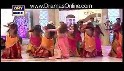 Watch The Funny Scenes Behind The Camera Of Jawani Phir Nahi Ani