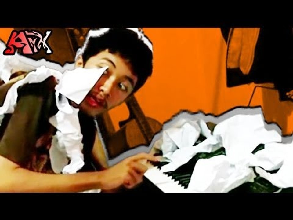 Gila Dengan Kertas-Kertas