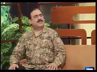 Azizi As Army Officer in Hasb E Haal - Must Watch Share