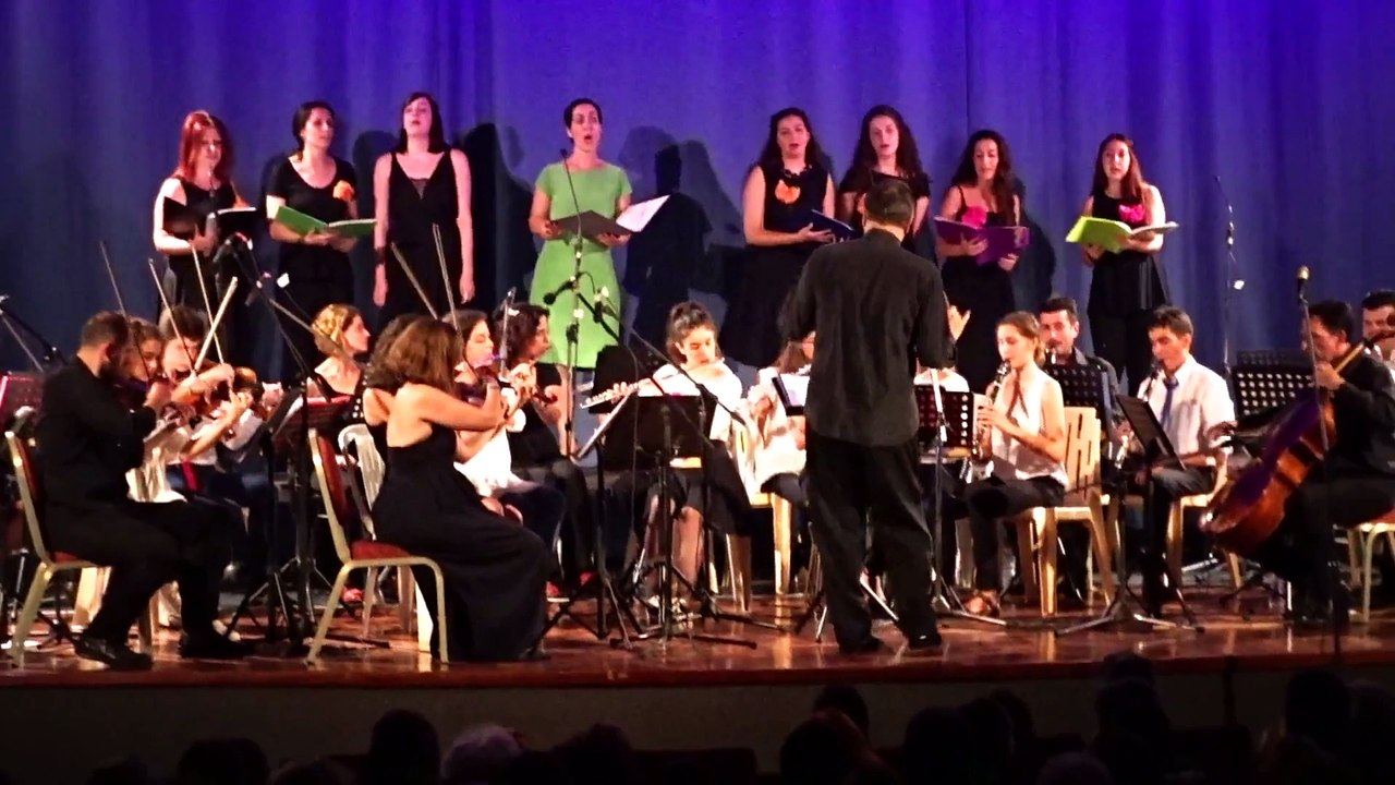 Μεγάλη Καλοκαιρινή Συναυλία - Ωδείο των χρωμάτων - I m gonna wash that man  - στο Ηράκλειο της Κρήτης