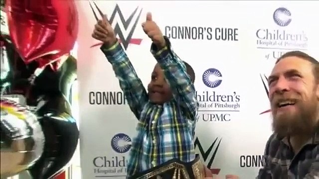 WWE RAW 14 September 2015 - The Miz TV with The Wyatt Family