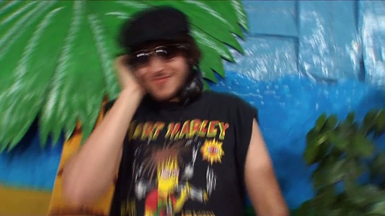 Bruno Blum & Licence 5 - Viens fumer un p'tit joint à la maison