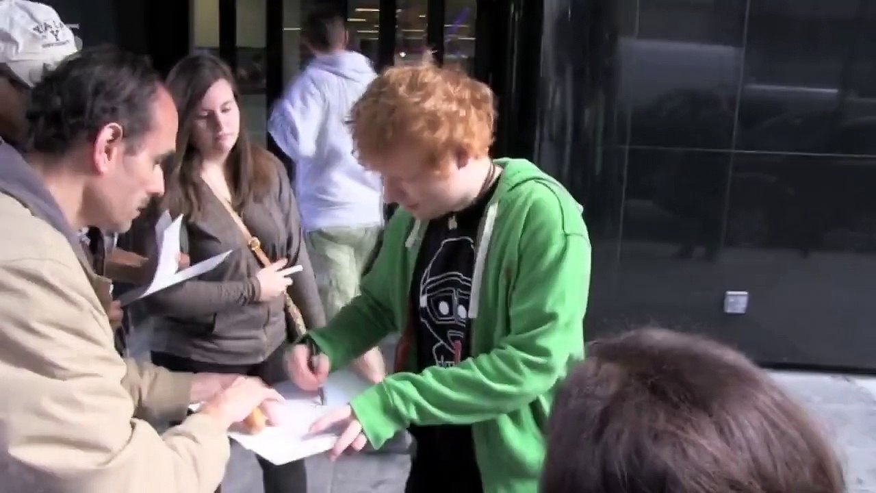 Ed Sheeran se compra una casa de 9 millones de libras en Londres