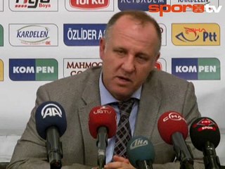 Mesut Bakkal'a gazeteciden büyük tepki