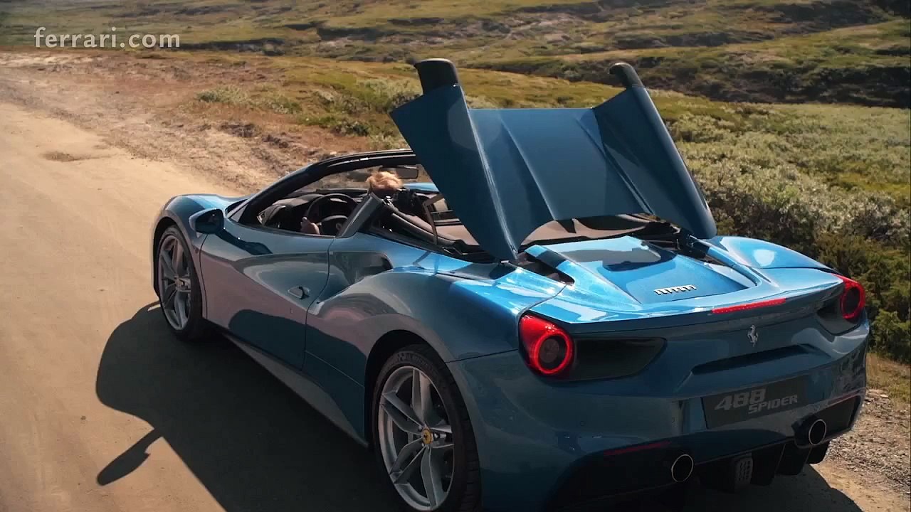 Yeni Ferrari 488 Spider V8 spor otomobil Tanıtım videosu