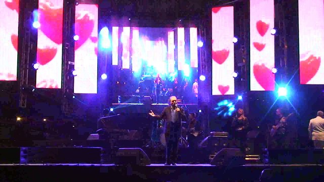 Y Volveré - CLAUDIO DANIELLO El Huracán Romántico De Chile