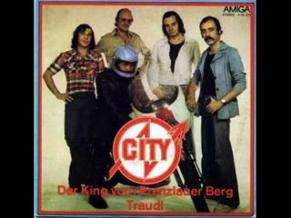 City - Hundert Jahre Einsamkeit (1984)