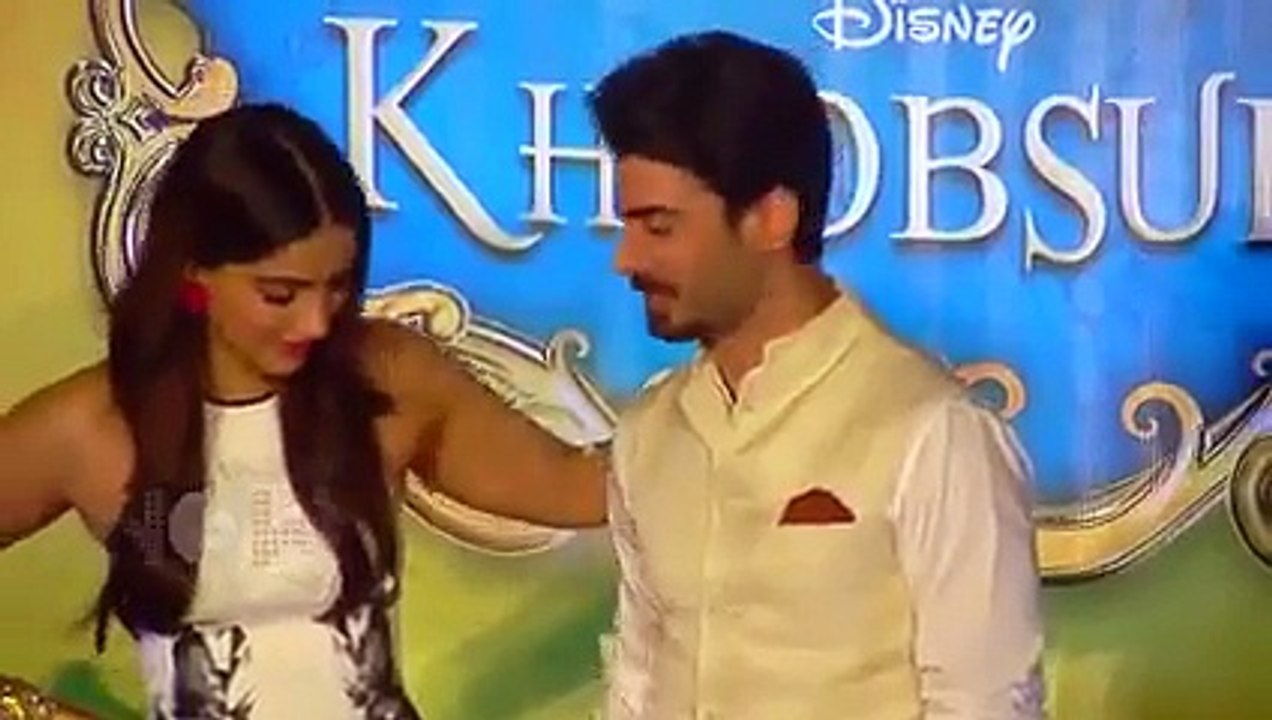 See How Indian Media is Reporting on Fawad Khan and Sonam Kapoor's Friendship