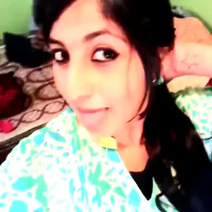 Pakistani Scandal Leaked Mms check this sexy girl