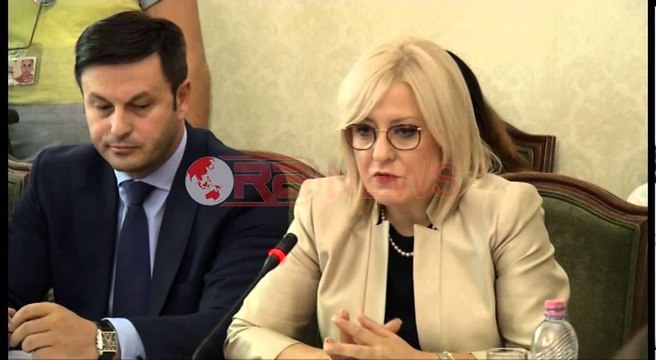 Maxhoranca rrëzon dekretin e Nishanit për ligjin e arsimit të lartë - Ora News- Lajmi i fundit