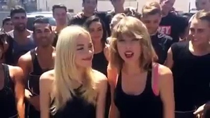 Taylor Swift Ice bucket challenge