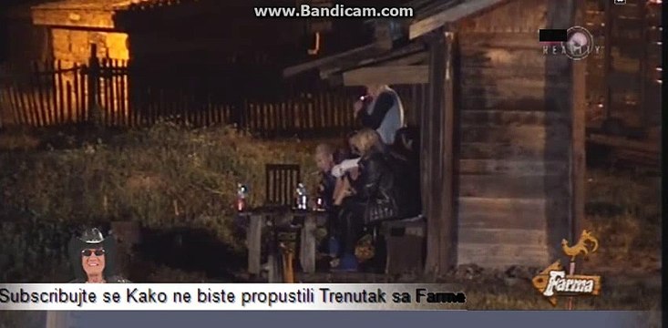 Maja zeli da zastiti tele od zle Cvete :) - Farma 6 -