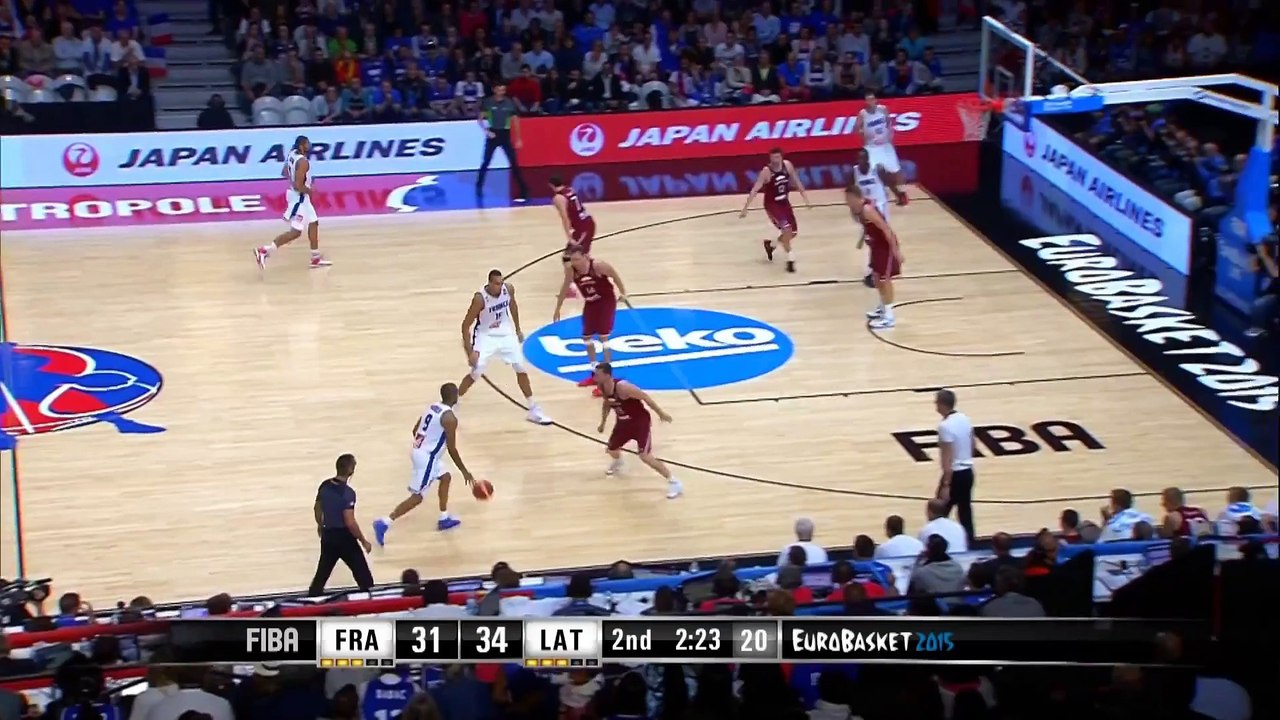 Tony Parker - ses 9 points d affilee contre la Lettonie - EuroBasket 2015